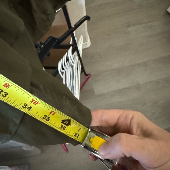 NWT - Picture 2 of 4